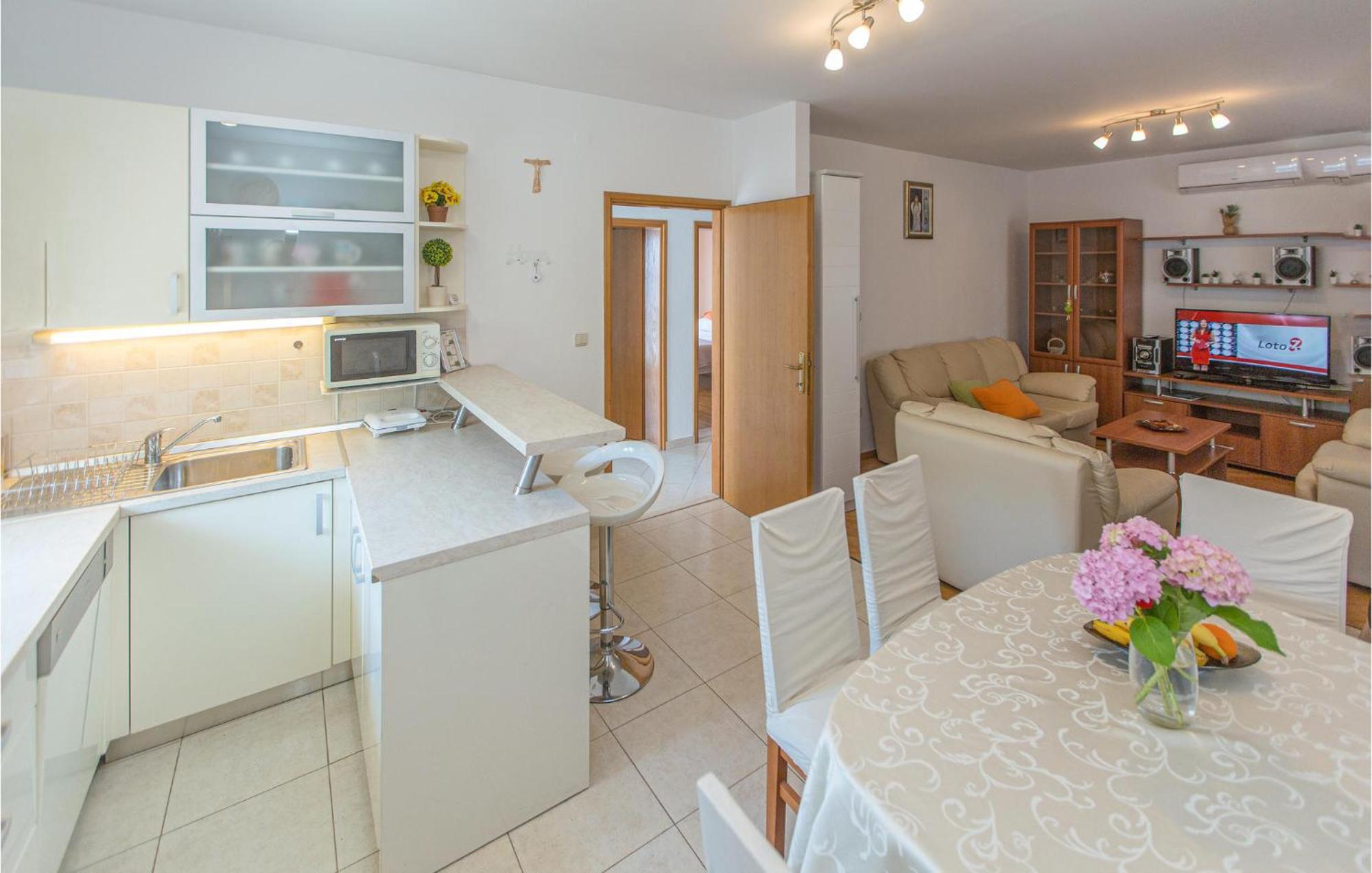 3 Bedroom Lovely Home In Plat มลินี ภายนอก รูปภาพ